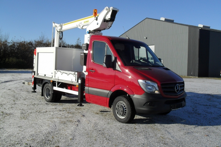 P140V - Chassi
