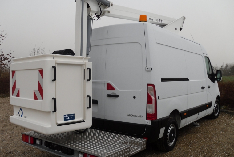 P140V - Van